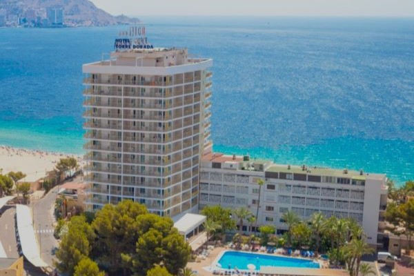 Torre Dorada by Servigroup is a 3 star Poniente family hotel with great views