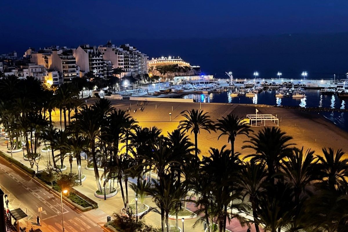 Hotel Montemar Benidorm - view from hotel at night