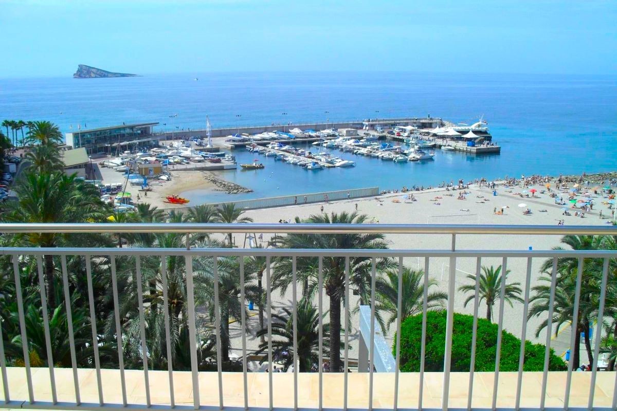 Hotel Tanit Benidorm - sea and beach view room