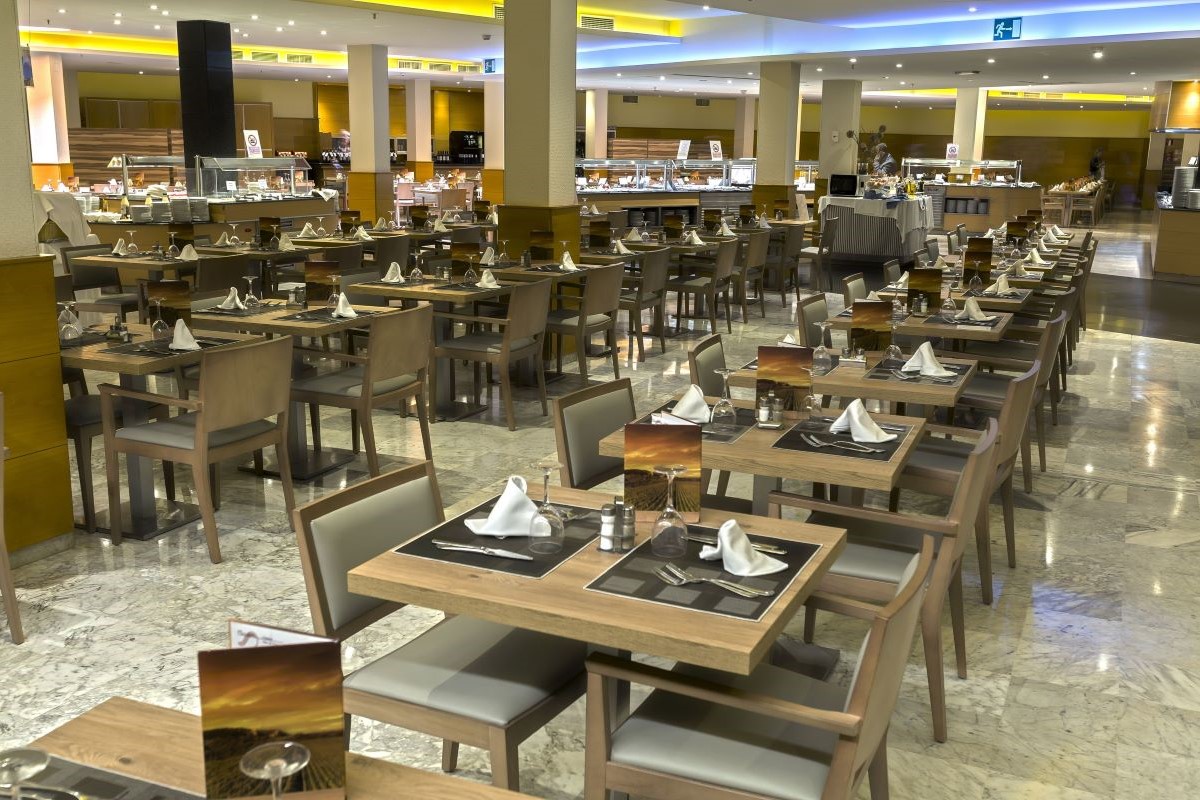Madeira centro Hotel Benidorm - buffet restaurant